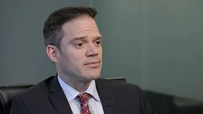 Groupe Ostiguy & Gendron Assurance A man being interviewed